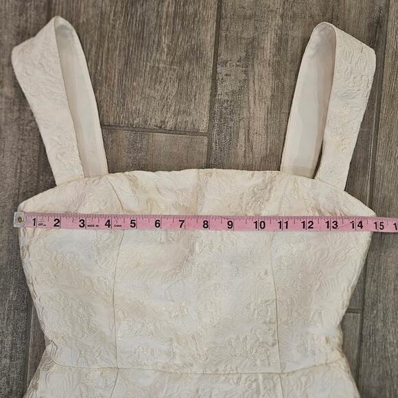 Elliatt Galadriel Jacquard Mini Dress Women’s S White Bridal Shower Engagement - Picture 6 of 16